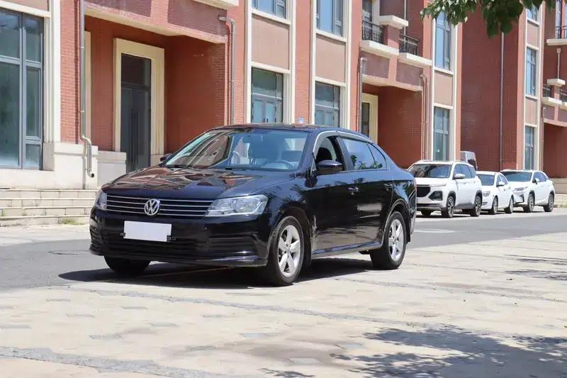 2017 Volkswagen Lavida 1.6L Automatic Fashion Edition — миниатюра 1