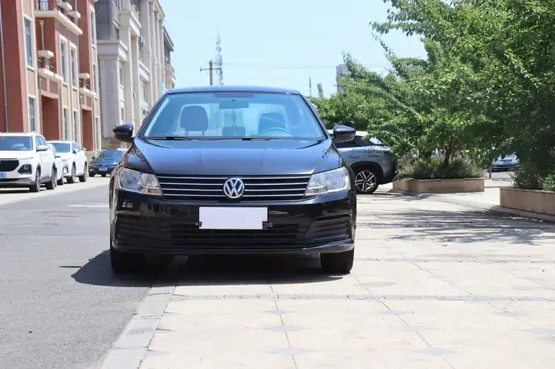 2017 Volkswagen Lavida 1.6L Automatic Fashion Edition — миниатюра 2