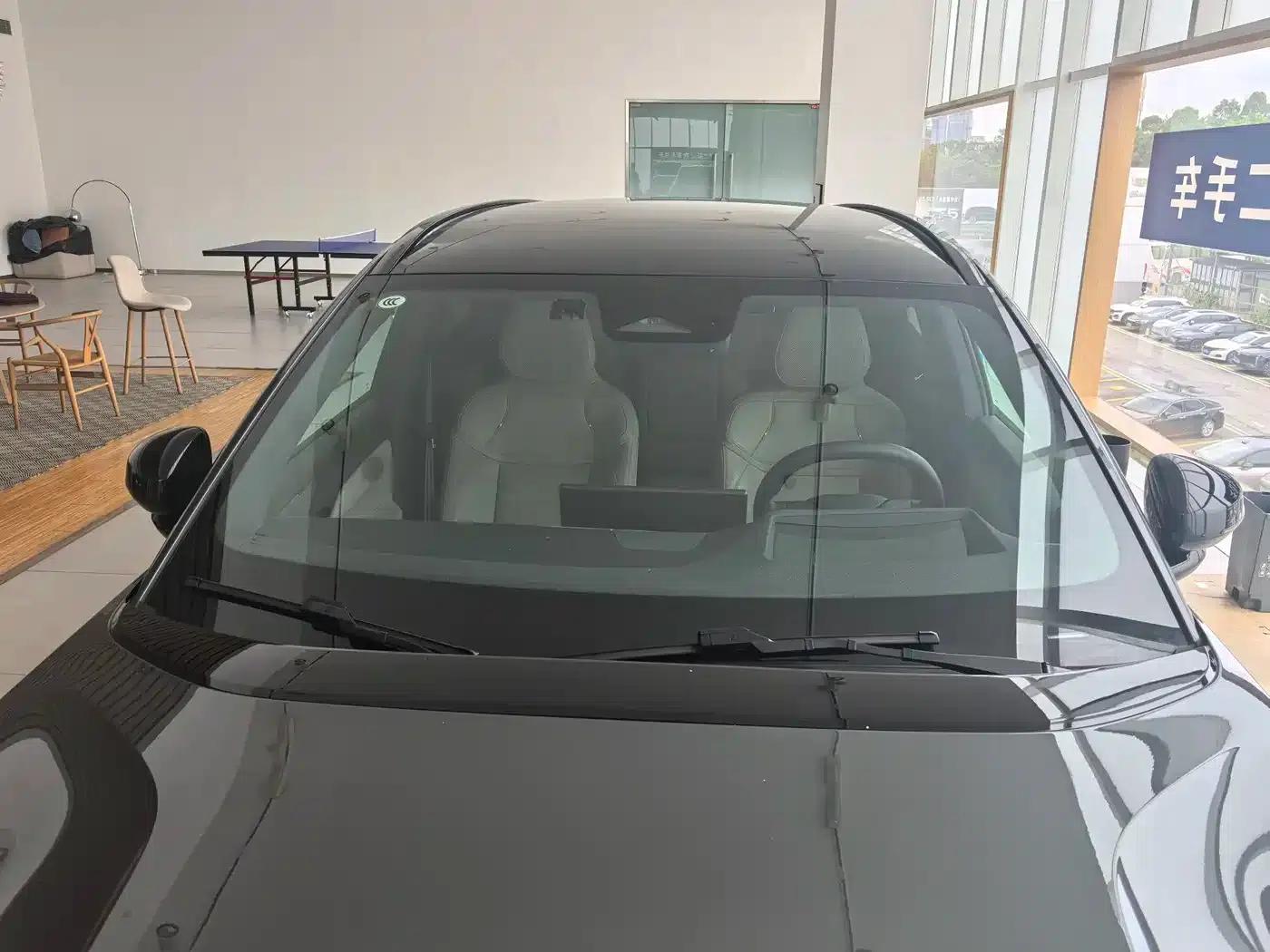 2026 Volvo XC70 Plug-in Hybrid, All-Wheel Drive, Ultra Range — миниатюра 11