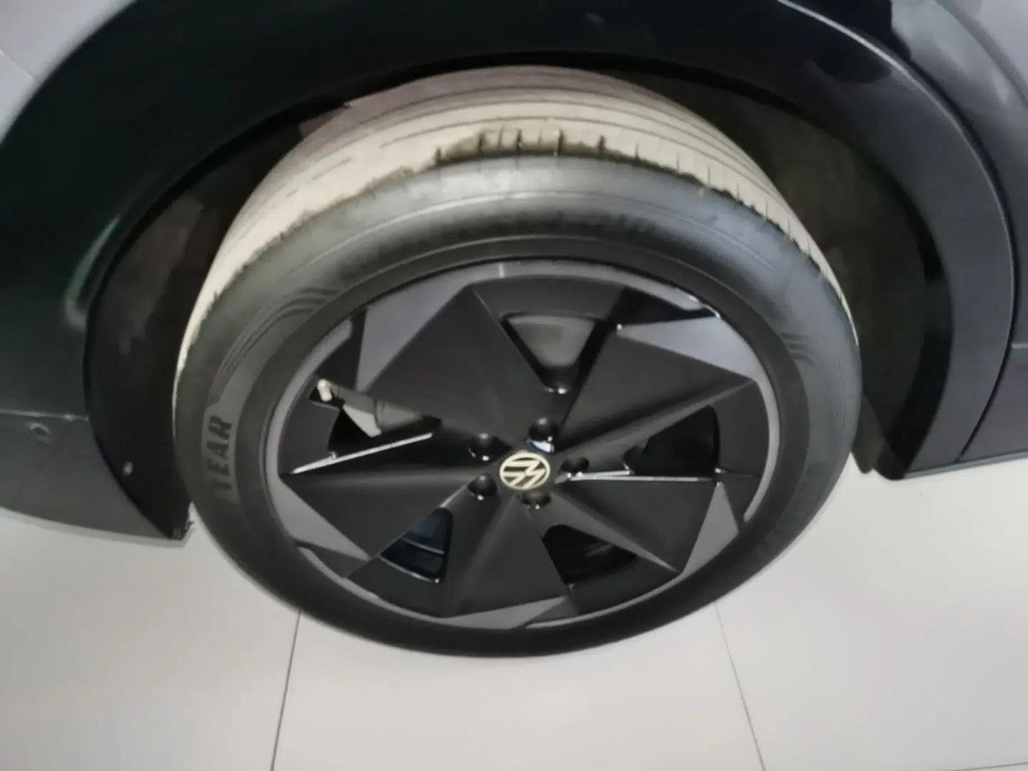 Volkswagen ID.UNYX 2024 Pro Long-Range Version — миниатюра 11
