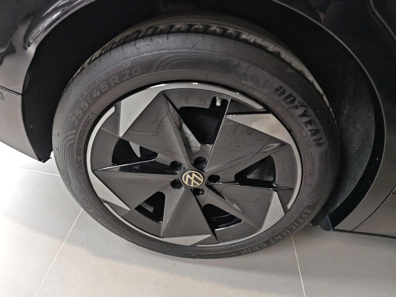 Volkswagen ID.UNYX 2024 Ultra Long-Range Version — миниатюра 11