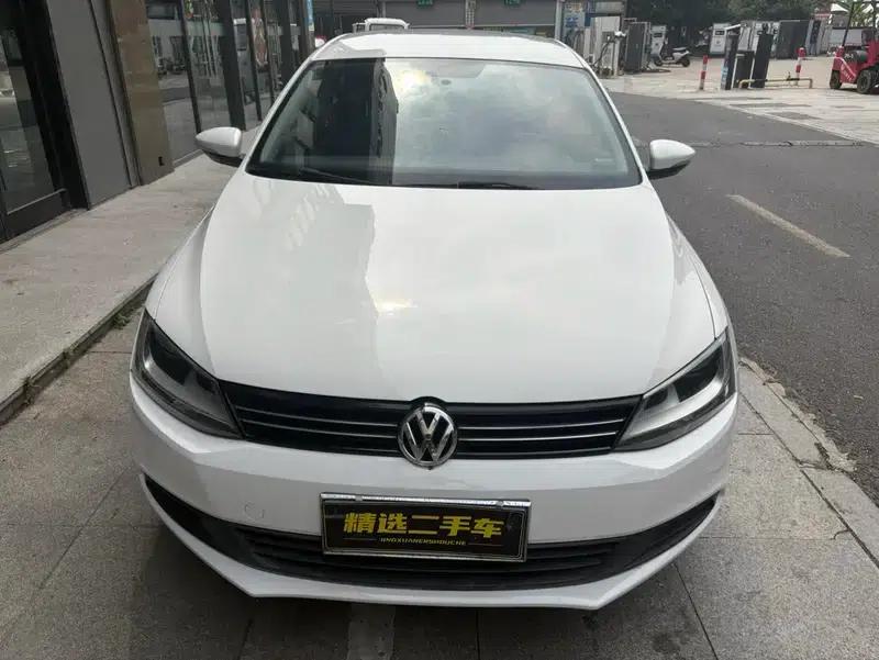2014 Volkswagen Sagitar Facelift 1.4TSI Automatic Luxury — миниатюра 2
