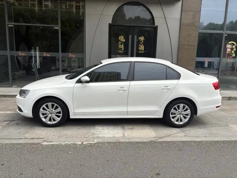2014 Volkswagen Sagitar Facelift 1.4TSI Automatic Luxury — миниатюра 3