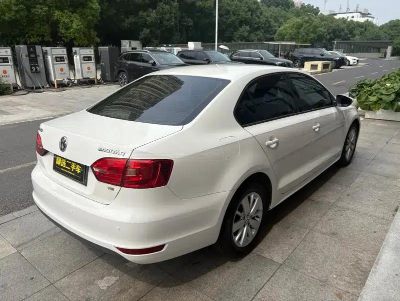 2014 Volkswagen Sagitar Facelift 1.4TSI Automatic Luxury — миниатюра 6