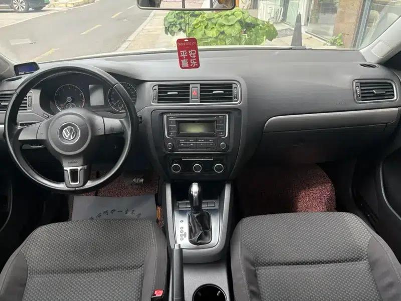 2014 Volkswagen Sagitar Facelift 1.4TSI Automatic Luxury — миниатюра 7