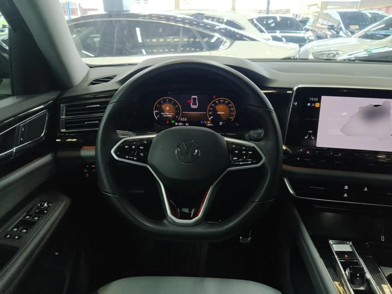 Volkswagen Teramont X 2023 530 V6 Four-Wheel Drive Prestige Luxury Edition — миниатюра 13