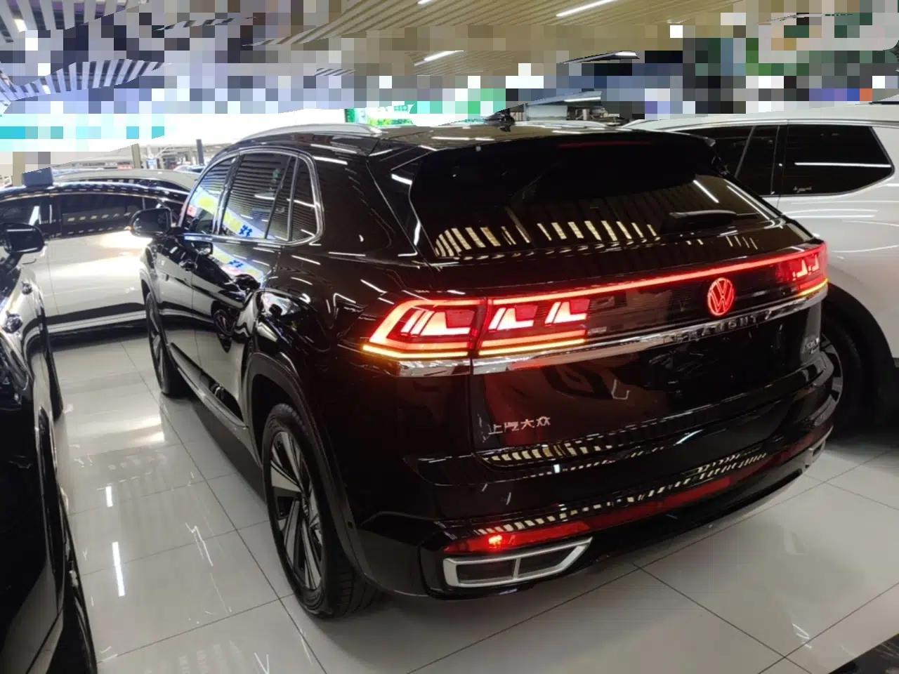 Volkswagen Teramont X 2023 530 V6 Four-Wheel Drive Prestige Luxury Edition — миниатюра 4