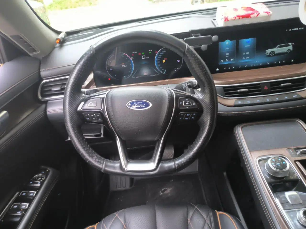 Ford Equator 2021 EcoBoost 225 Premier 6-Seater — миниатюра 10