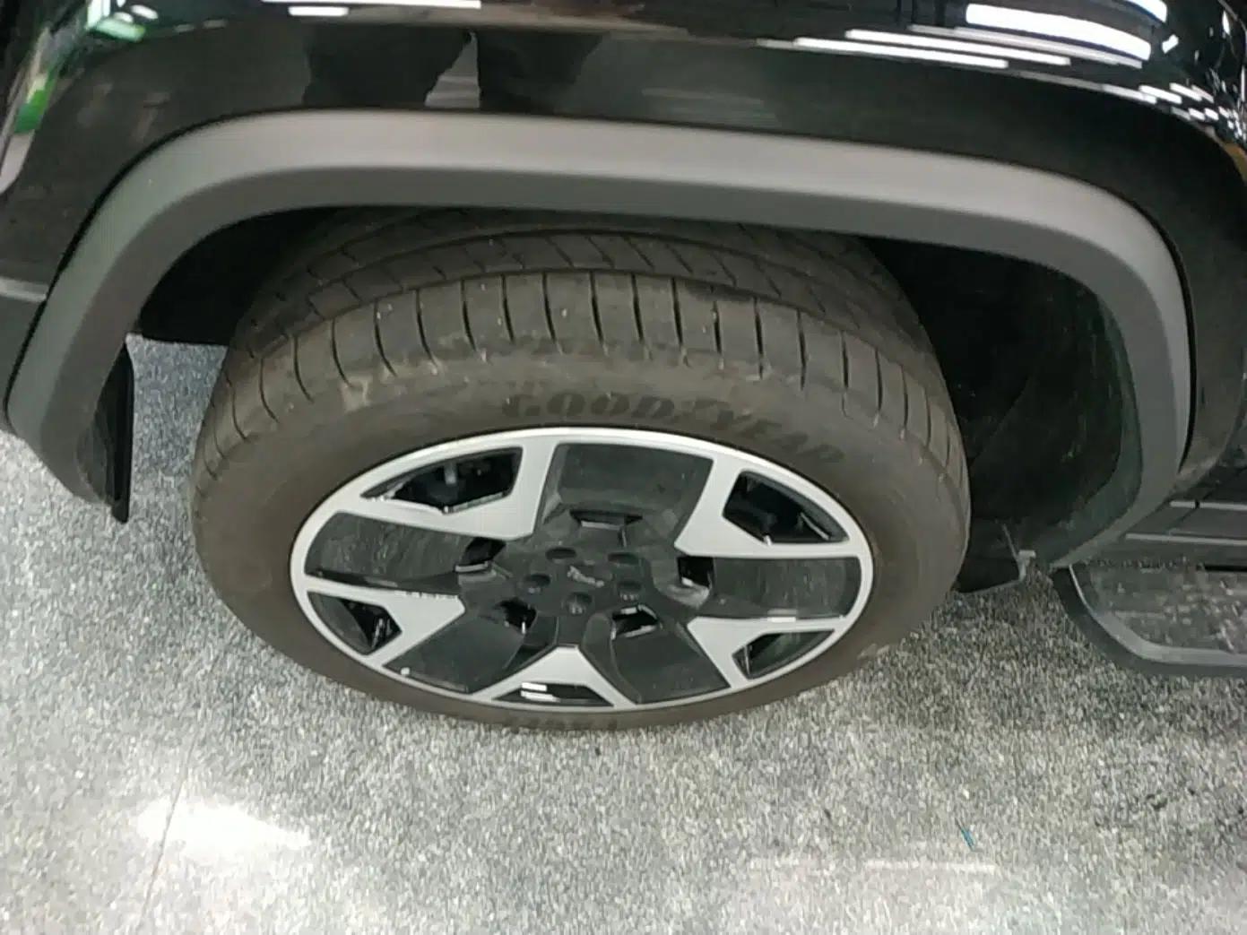 iCAR V27 2026 Model 200KM Four-Wheel Drive Falcon 500 — миниатюра 10