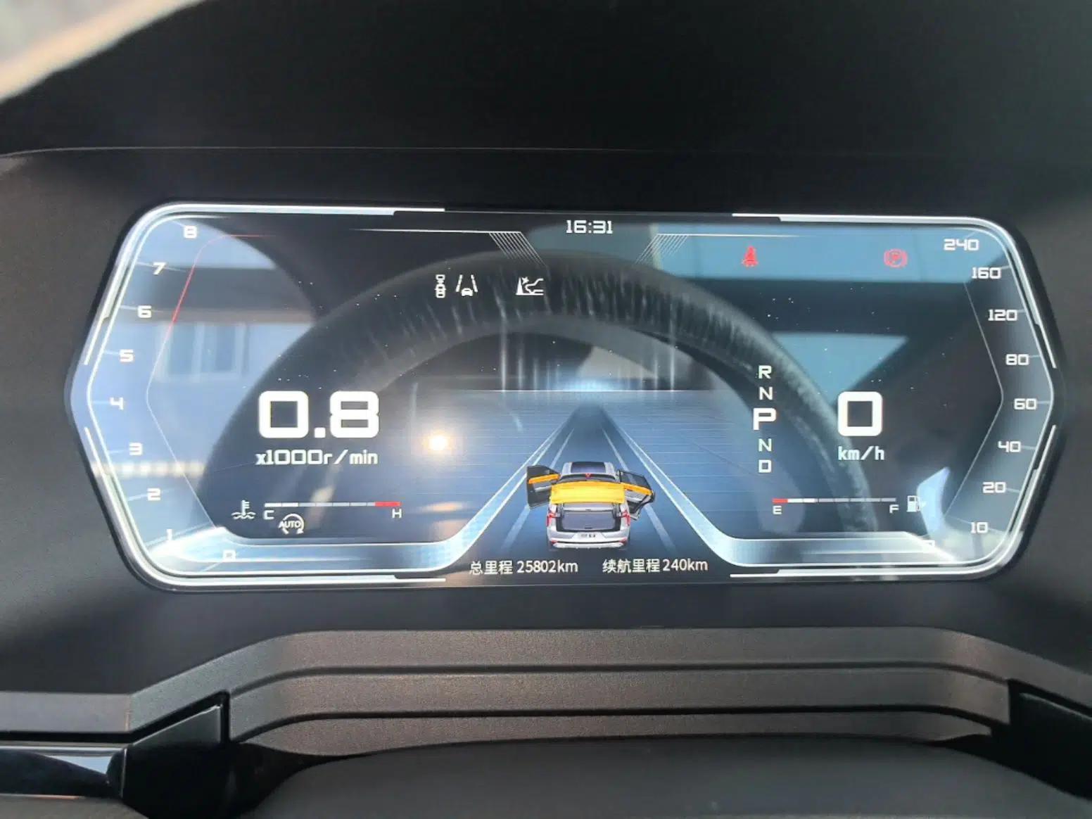 Venucia Star 2021 260T Automatic 48V Mild Hybrid Turbocharged Star Achieve Edition — миниатюра 14