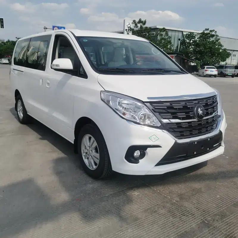 Lingzhi PLUS 2024 2.0L CNG Manual Deluxe 7-Seater — миниатюра 2