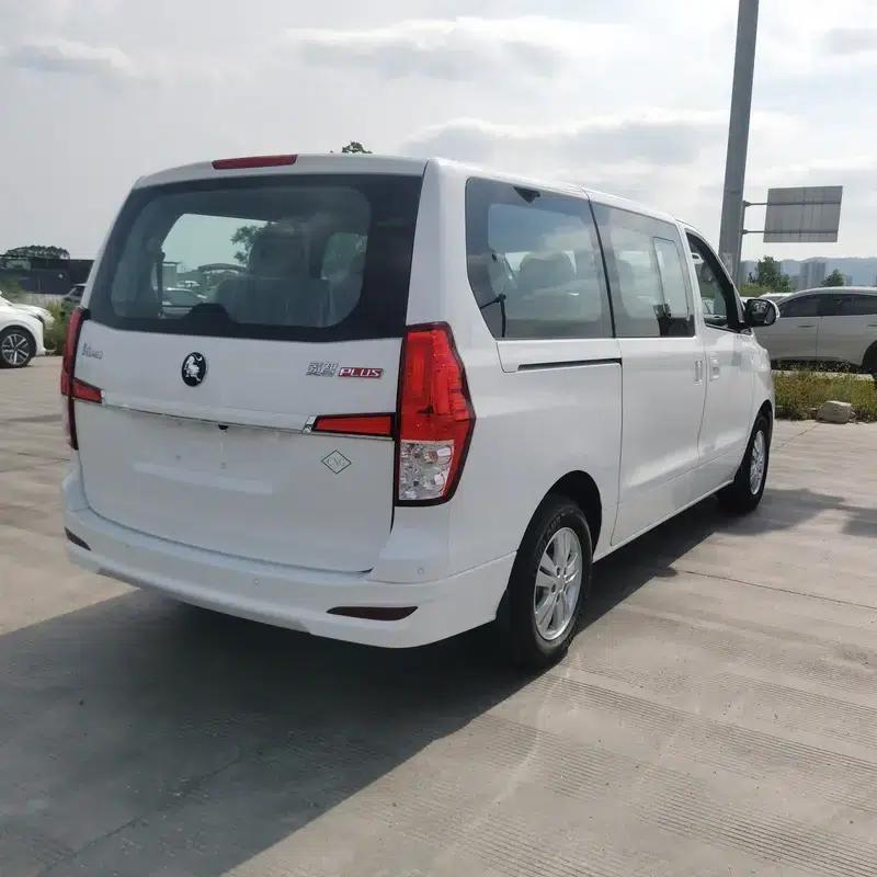 Lingzhi PLUS 2024 2.0L CNG Manual Deluxe 7-Seater — миниатюра 5