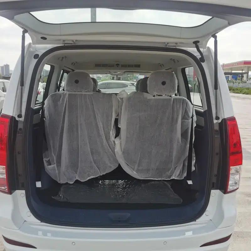 Lingzhi PLUS 2024 2.0L CNG Manual Deluxe 7-Seater — миниатюра 10