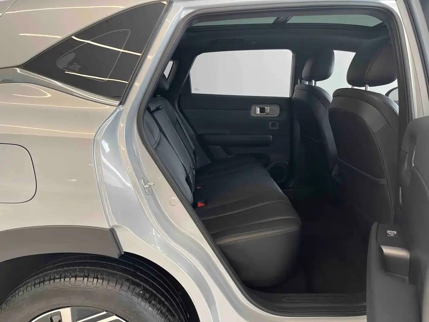 Wuling Xingguang S 2024 Model 130km Flagship Edition — миниатюра 11
