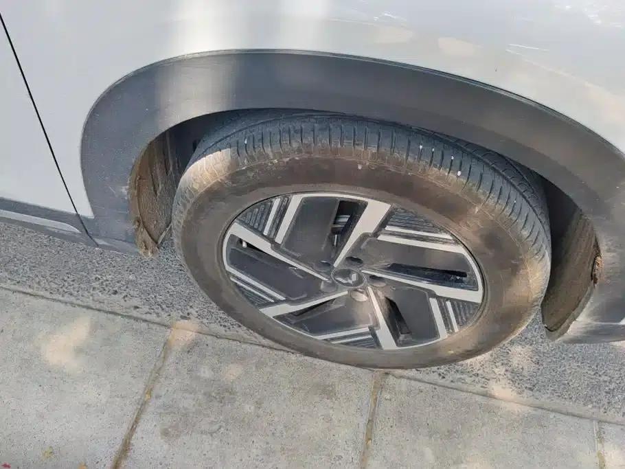 Wuling Xingguang S 2024 Model 130km Flagship Edition — миниатюра 6