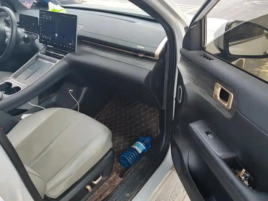 Wuling Xingguang S 2024 Model 130km Flagship Edition — миниатюра 8