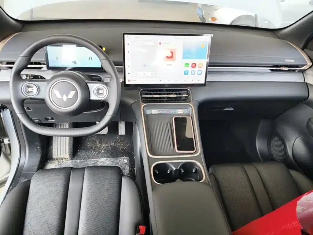 Wuling Xingguang S 2024 Model 130km Flagship Edition — миниатюра 10