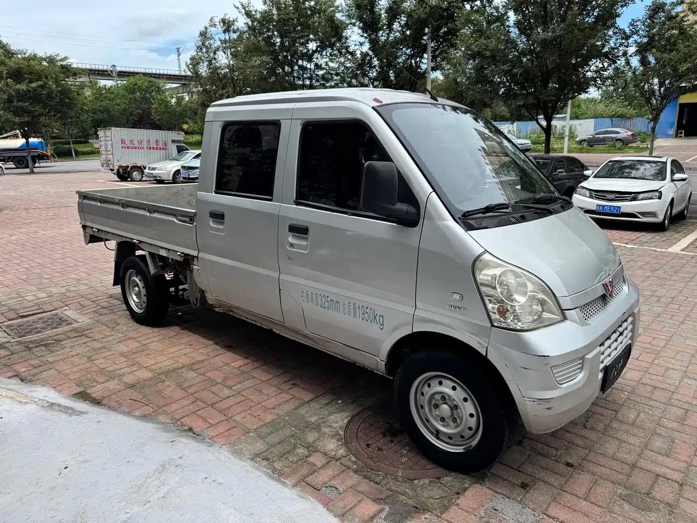 Wuling Rongguang Mini Truck 2017 1.5L Double Cab Basic Model L3C — миниатюра 1
