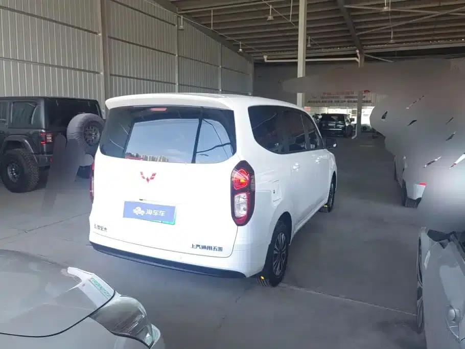 Wuling Hongguang New Energy 2025 Range-Extended Hybrid 50km Comfort Model — миниатюра 3