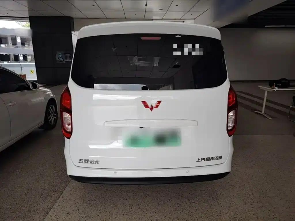 Wuling Hongguang New Energy 2025 Range-Extended Hybrid 50km Comfort Model — миниатюра 6