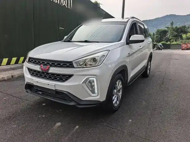 Wuling Hongguang S3 2018 1.5T Manual Deluxe Edition (National V Emission Standard)