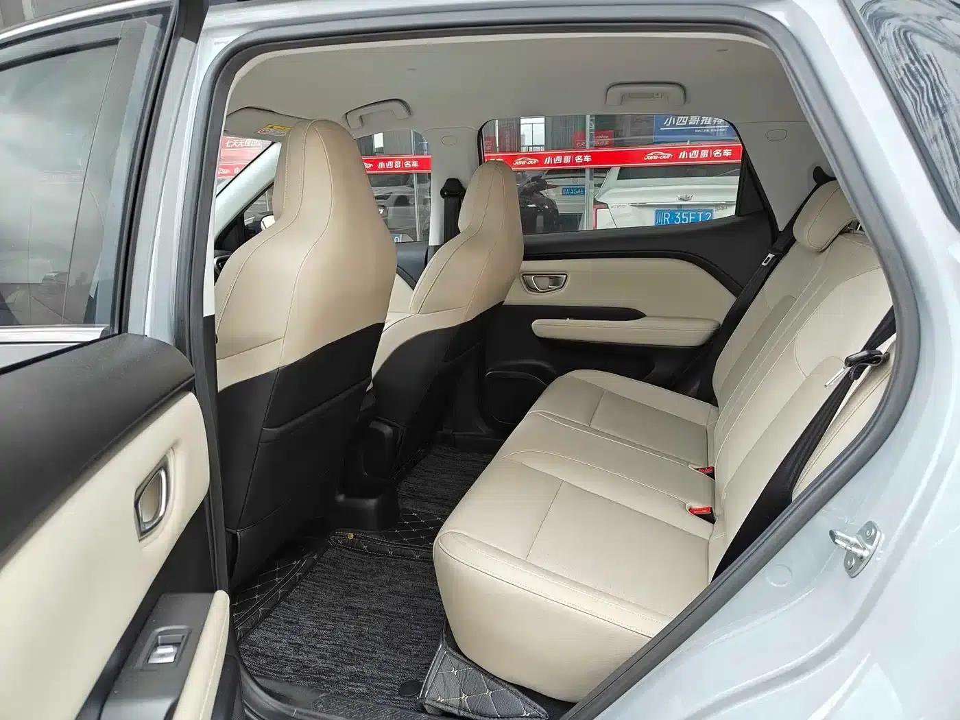 Wuling Bingo PLUS 2024 Model 401km Flagship Edition Four-Seater — миниатюра 9