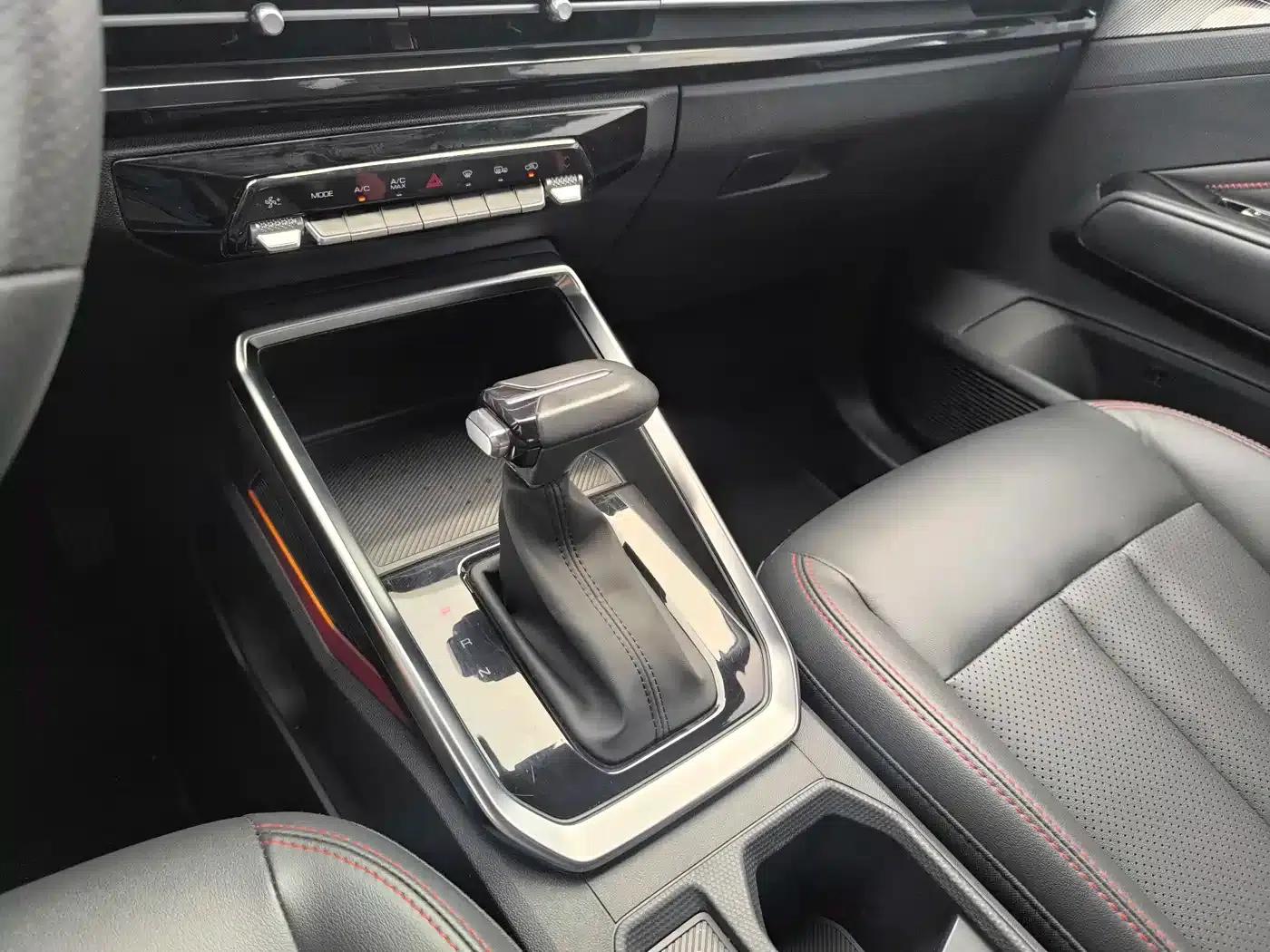 Wuling Xingchi 2022 1.5T CVT Trendy Edition — миниатюра 19