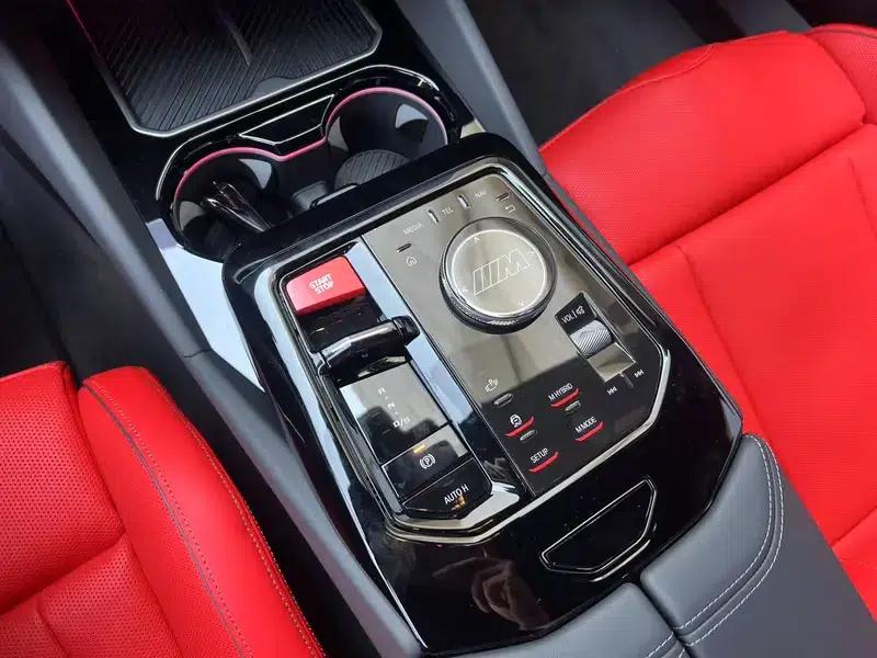 BMW M5 PHEV 2025 Model M5 — миниатюра 6