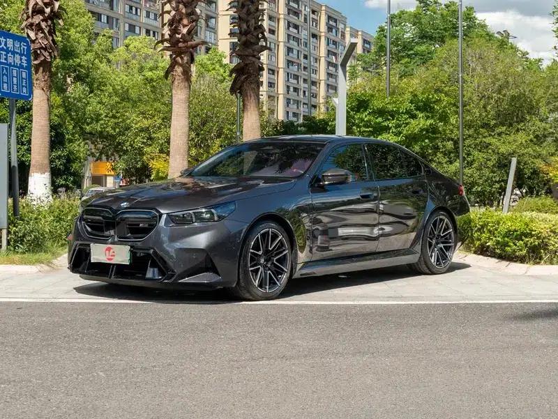 BMW M5 PHEV 2025 Model M5 — миниатюра 1