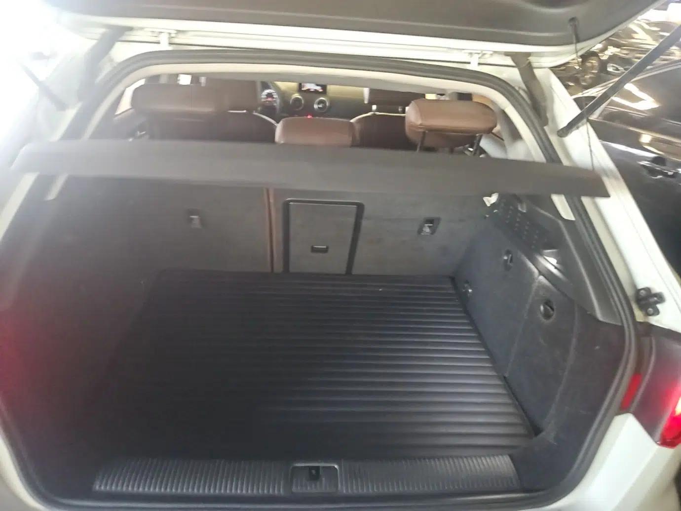 Audi A3 2014 Sportback 35 TFSI Automatic Style Edition — миниатюра 27