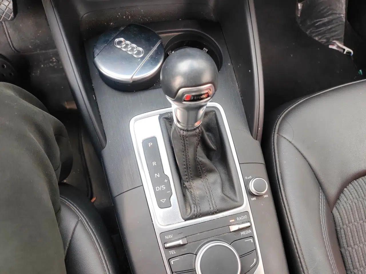 Audi A3 2014 Sportback 40 TFSI S line Comfort Model — миниатюра 11