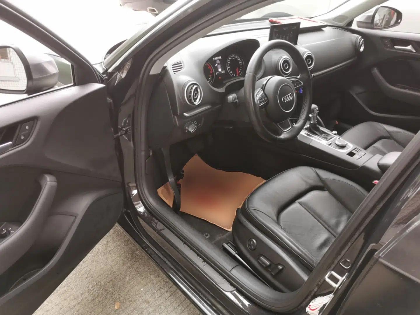 Audi A3 2014 Sportback 35 TFSI Automatic Comfort Model — миниатюра 23