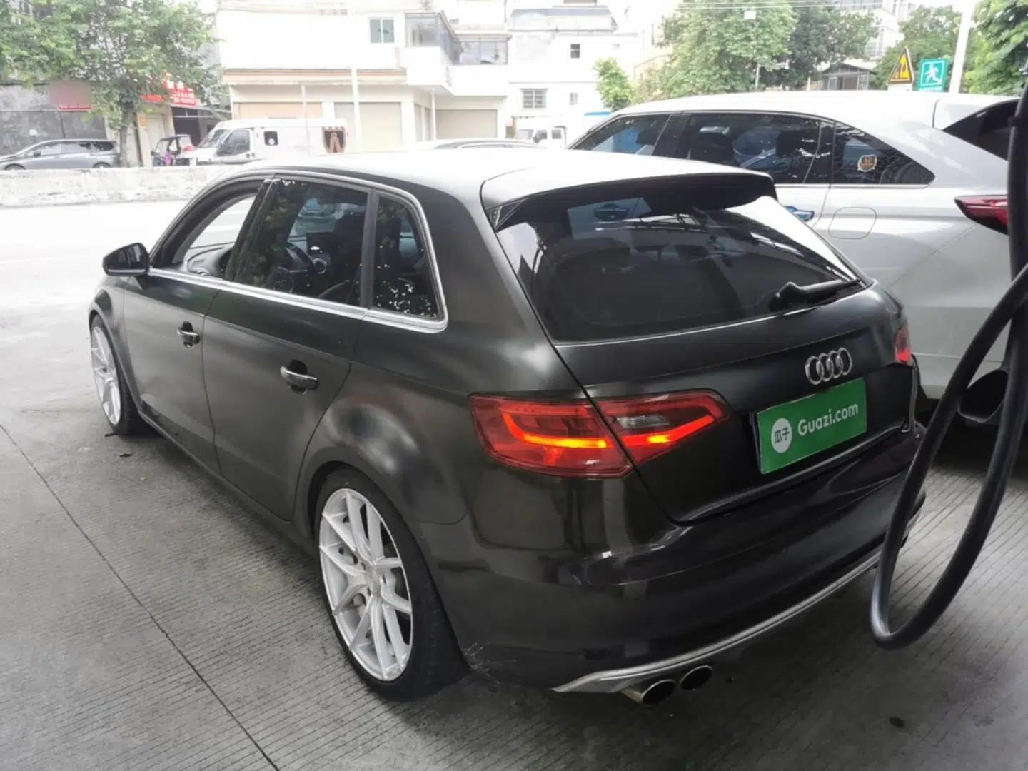 Audi A3 2014 Sportback 35 TFSI Automatic Comfort Model — миниатюра 4