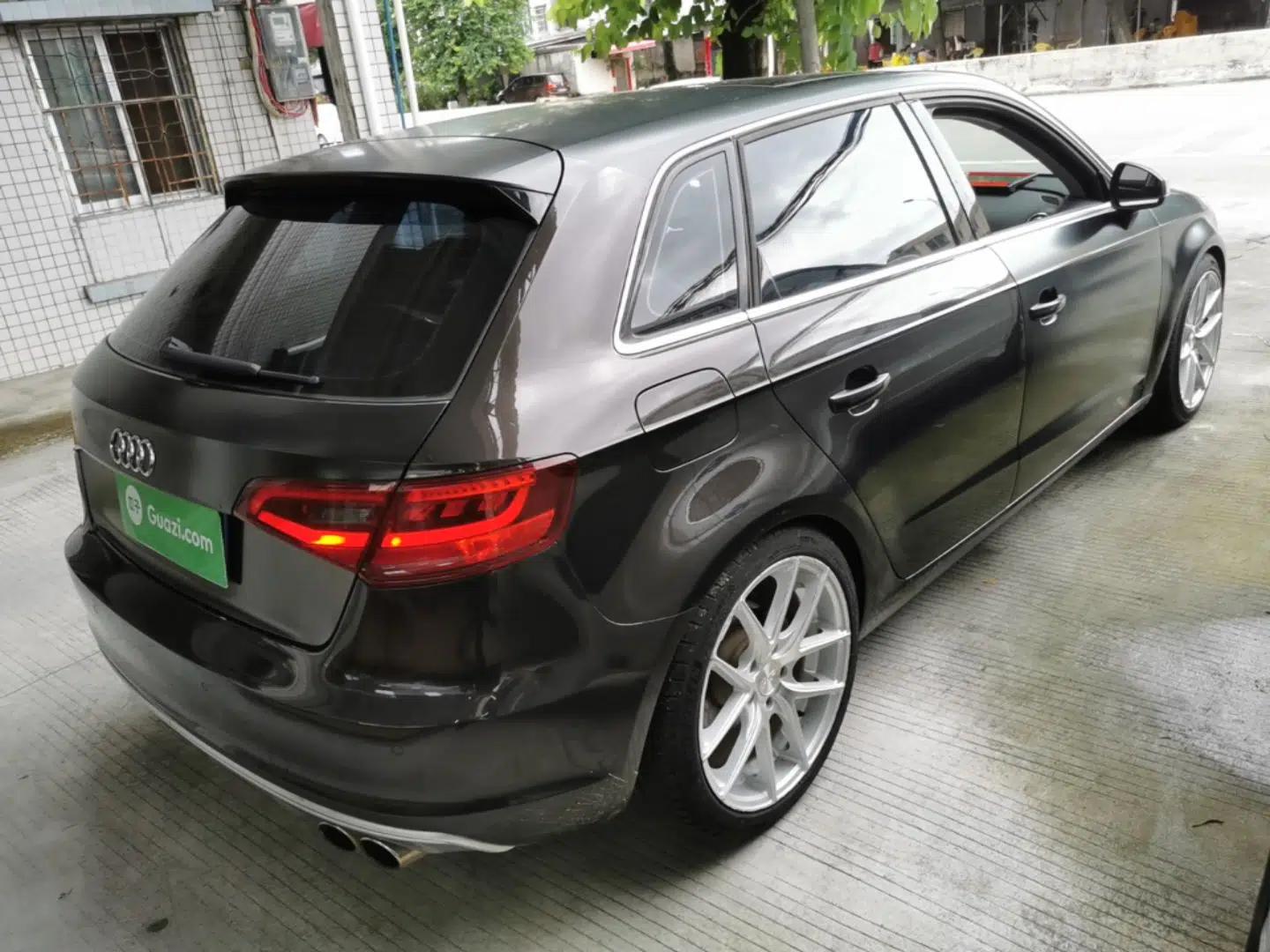 Audi A3 2014 Sportback 35 TFSI Automatic Comfort Model — миниатюра 6
