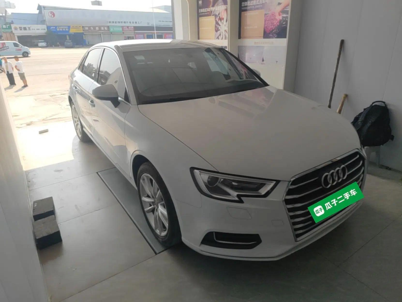 Audi A3 2019 Limousine 35 TFSI Ambition China VI — миниатюра 3