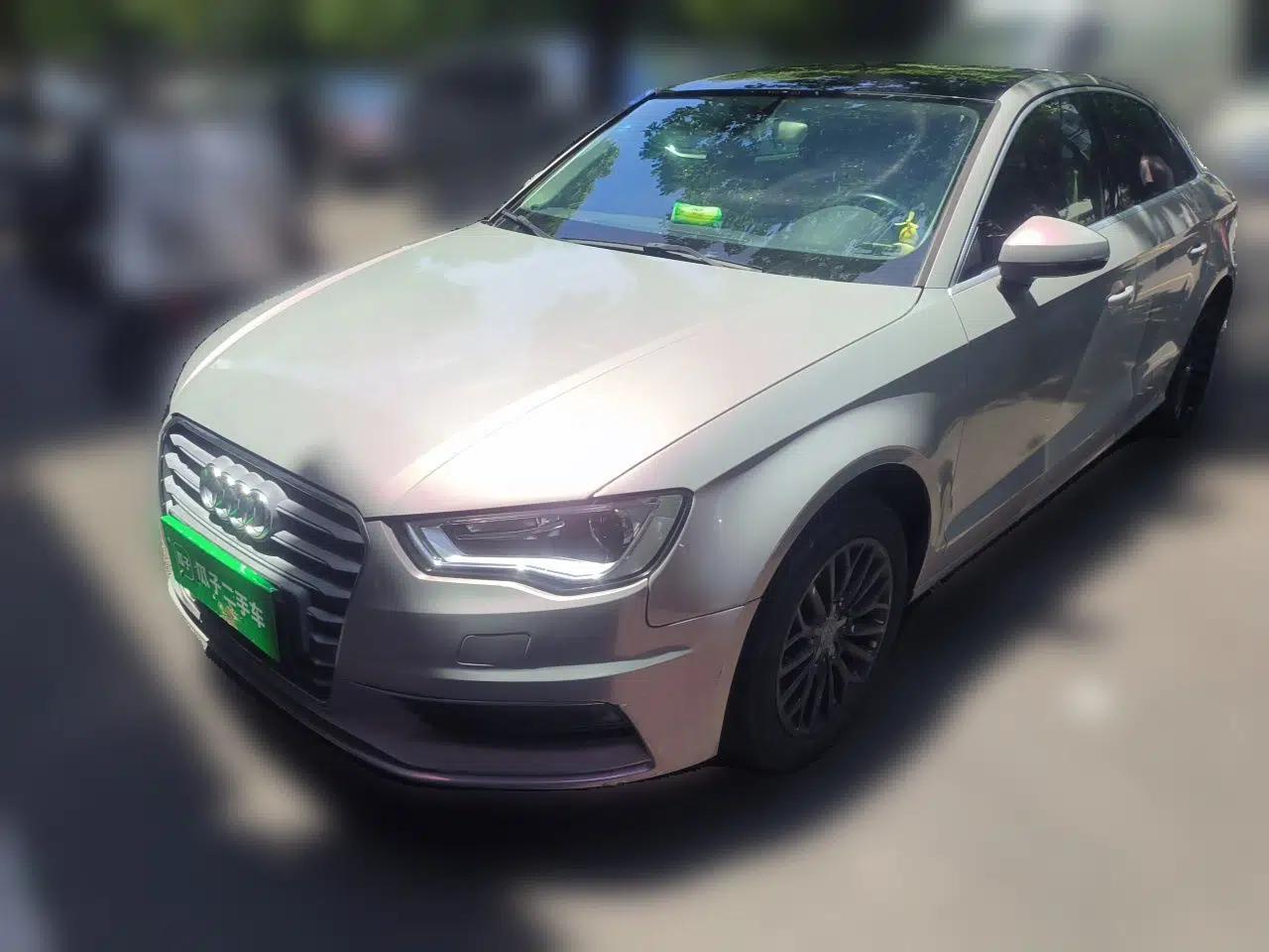 Audi A3 2016 Limousine 35 TFSI Prestige Edition — миниатюра 1