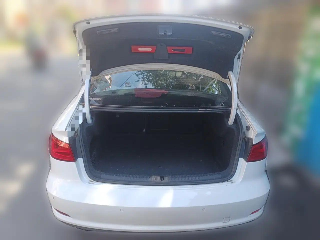 Audi A3 2014 Limousine 35 TFSI Automatic Comfort Model — миниатюра 19