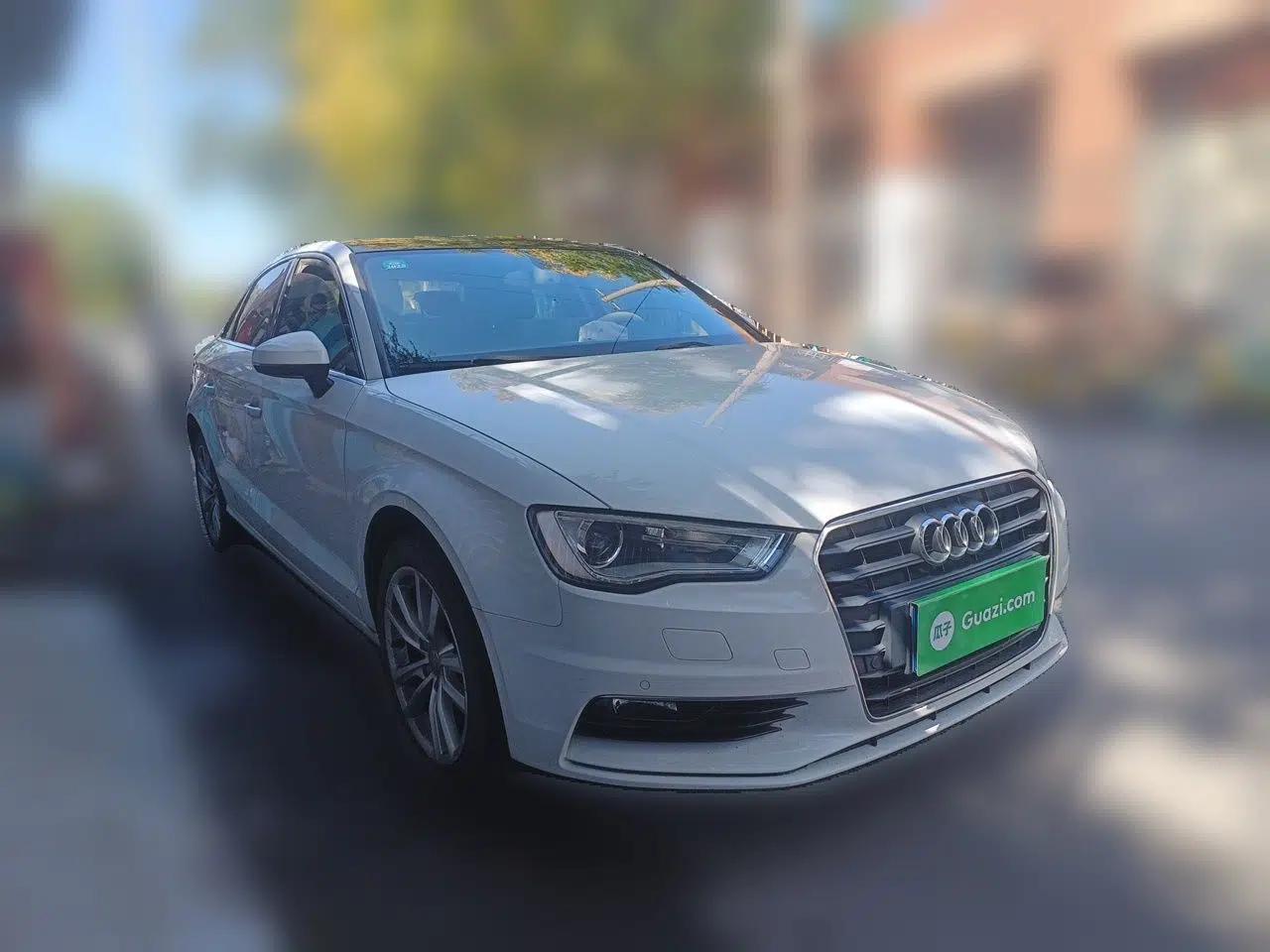 Audi A3 2014 Limousine 35 TFSI Automatic Comfort Model — миниатюра 3