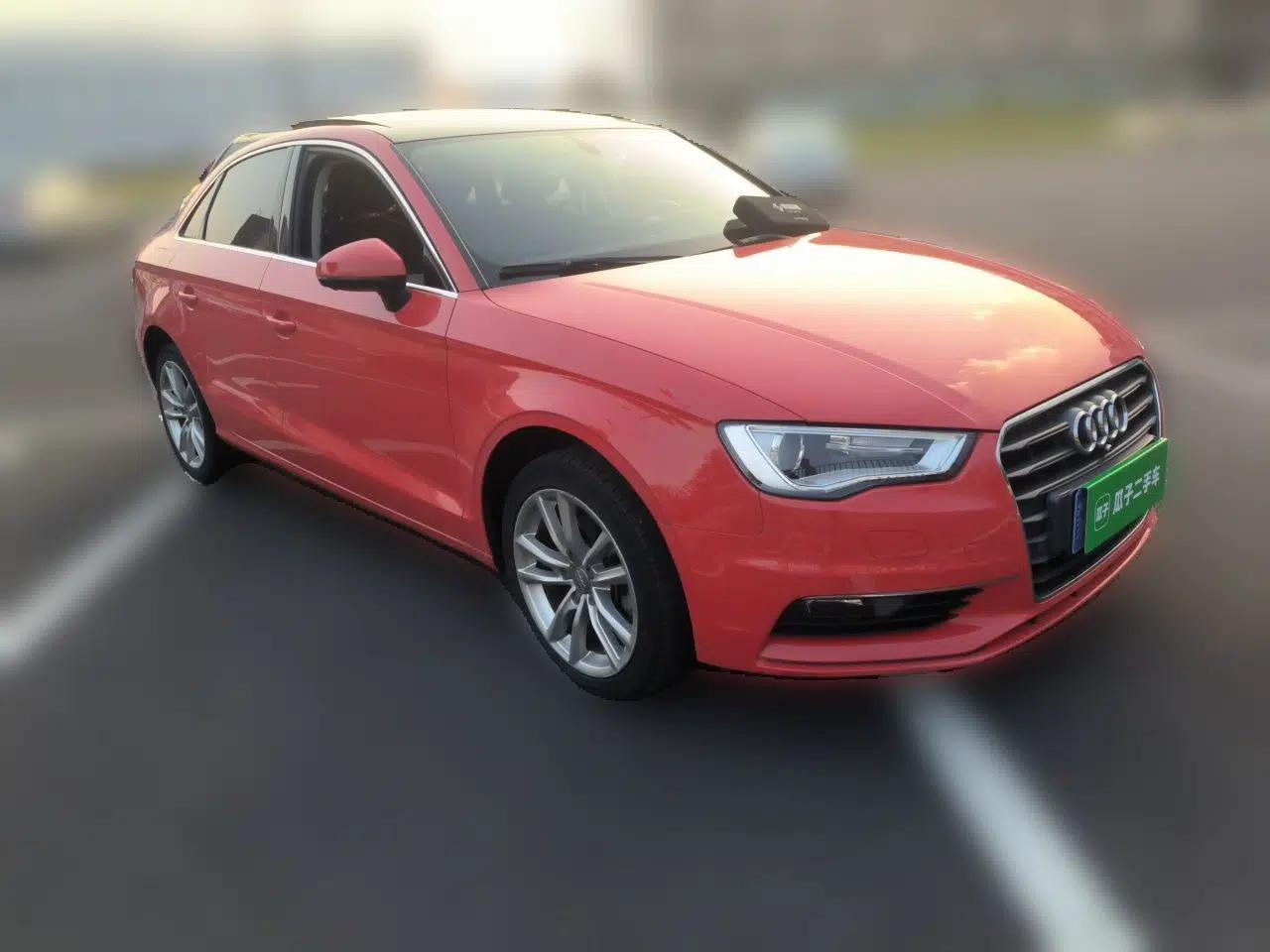 Audi A3 2015 Limousine 35 TFSI Millionth Anniversary Comfort Model — миниатюра 3