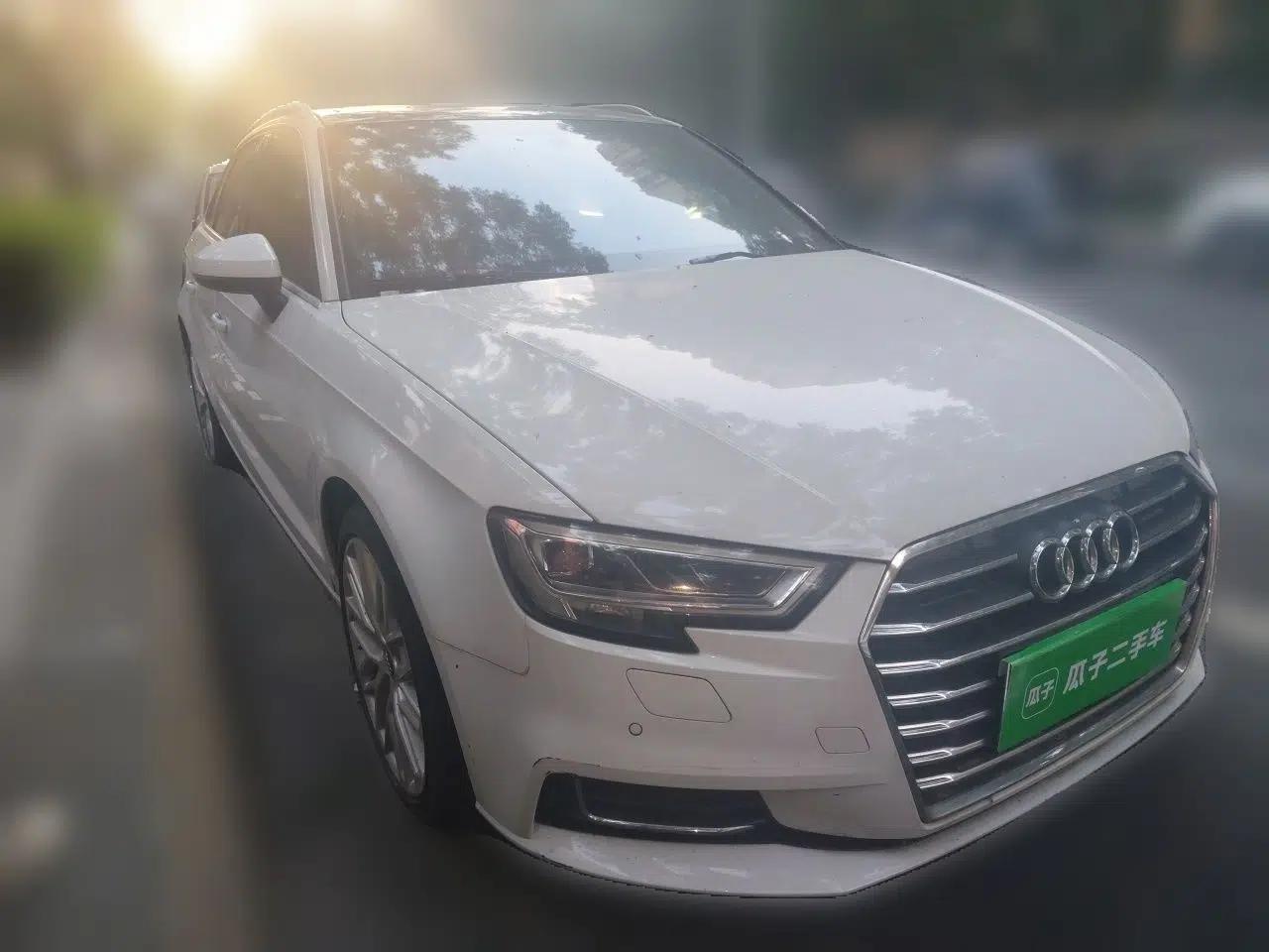 Audi A3 2018 30th Anniversary Edition Sportback 35 TFSI Style Model — миниатюра 3