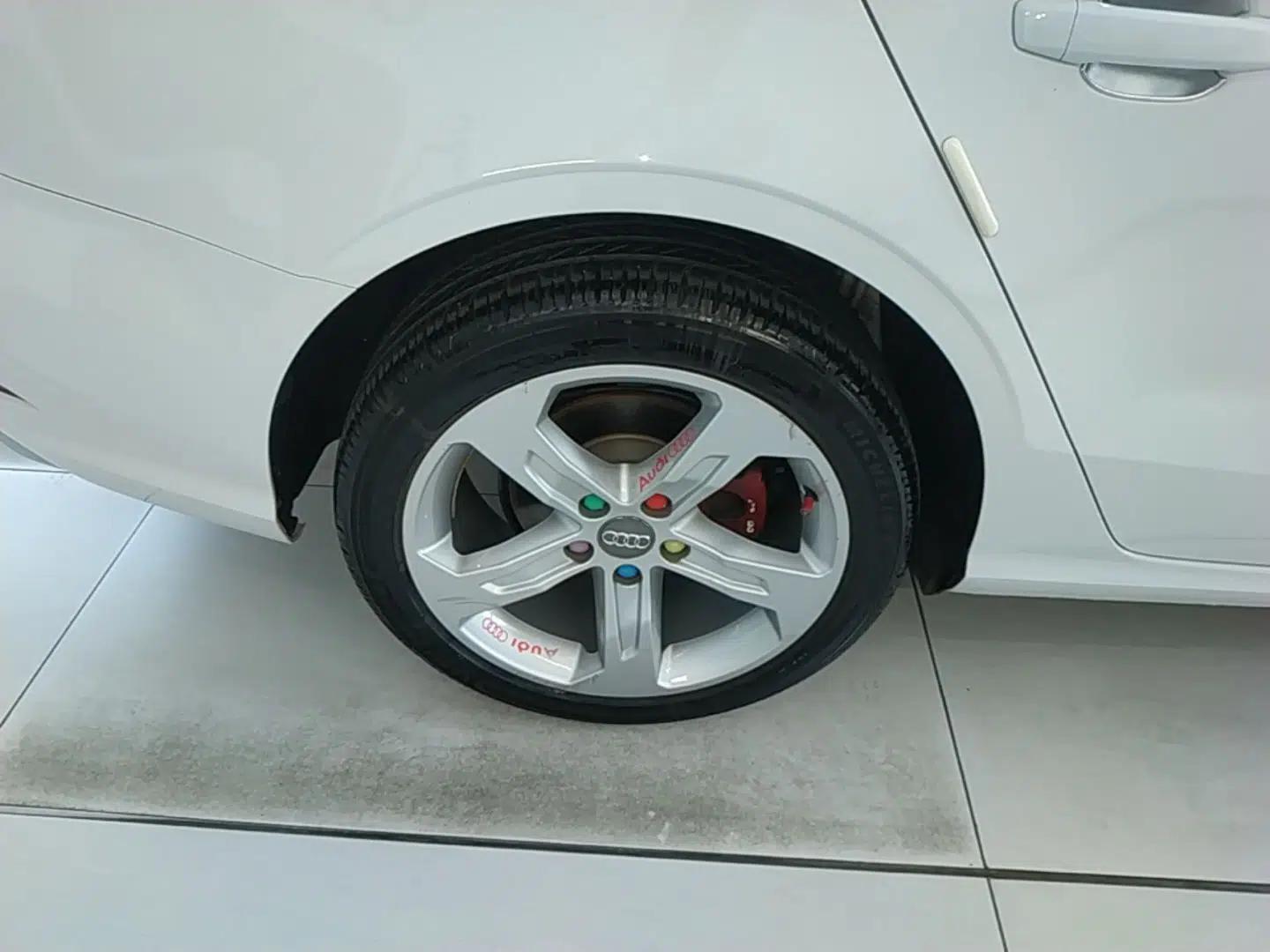 Audi A3 2020 Restyled Limousine 35 TFSI Ambition Version China VI — миниатюра 11