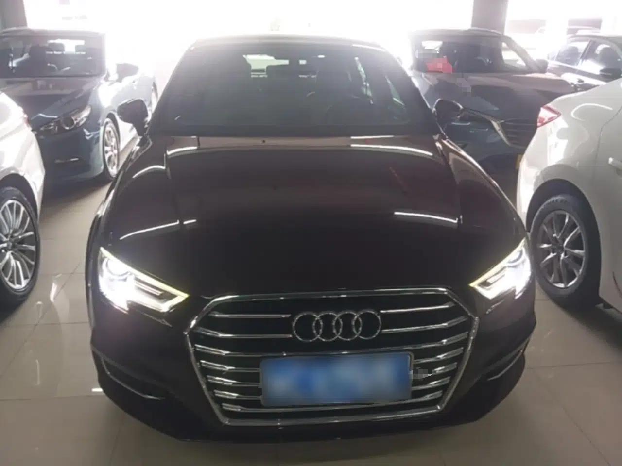 Audi A3 2019 Sportback 35 TFSI Ambition China V — миниатюра 2