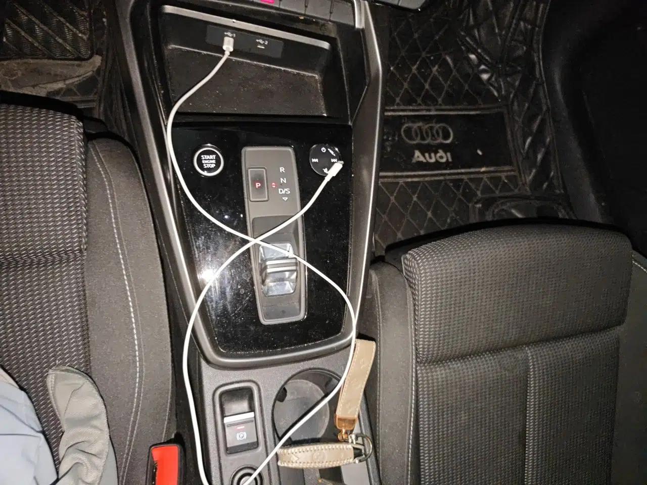 Audi A3 2021 Sportback 35 TFSI Advanced Sport Edition — миниатюра 14