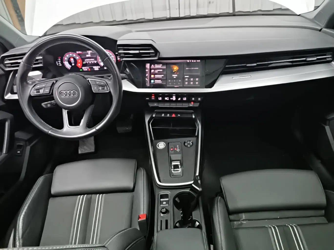 Audi A3 2022 A3L Limousine 35 TFSI Fashion Sport Model — миниатюра 12