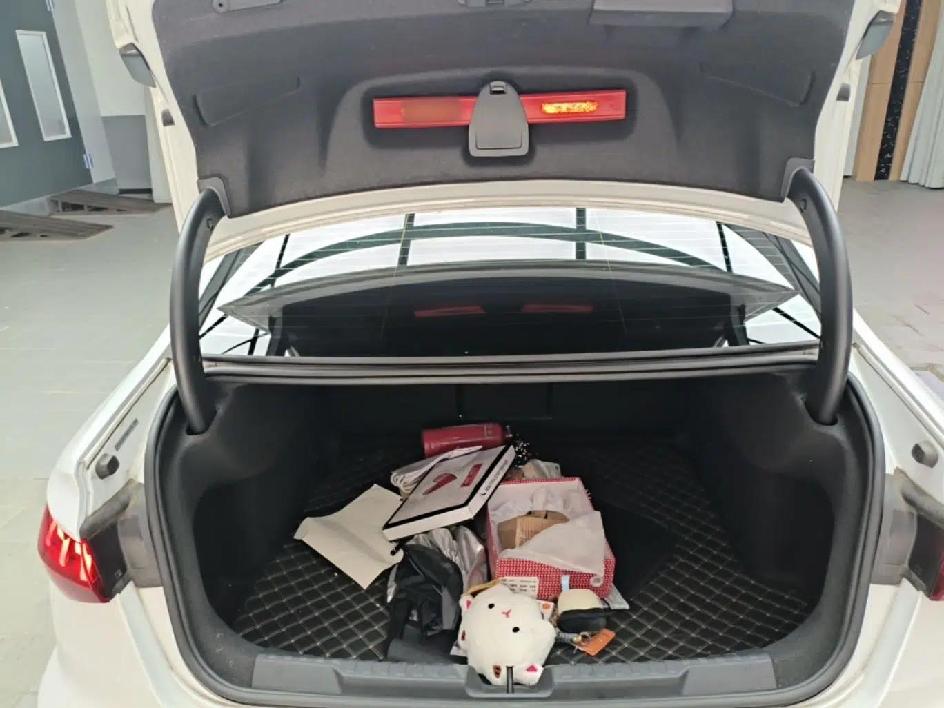 Audi A3 2022 A3L Limousine 35 TFSI Fashion Sport Model — миниатюра 22