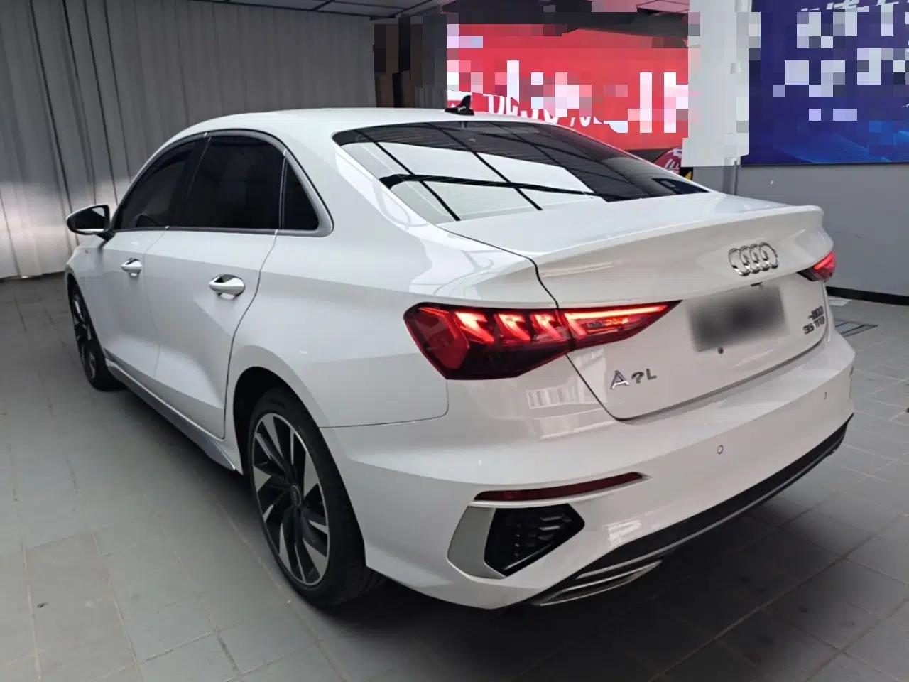 Audi A3 2022 A3L Limousine 35 TFSI Fashion Sport Model — миниатюра 4
