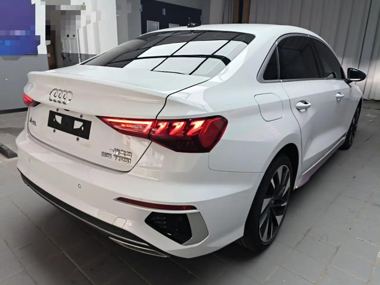 Audi A3 2022 A3L Limousine 35 TFSI Fashion Sport Model — миниатюра 6
