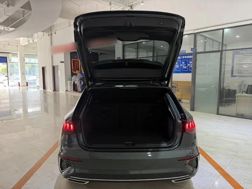 Audi A3 2024 Sportback 35 TFSI Fashionable Sports Model — миниатюра 16
