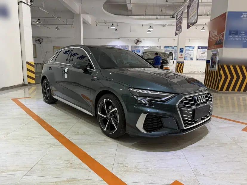 Audi A3 2024 Sportback 35 TFSI Fashionable Sports Model — миниатюра 3