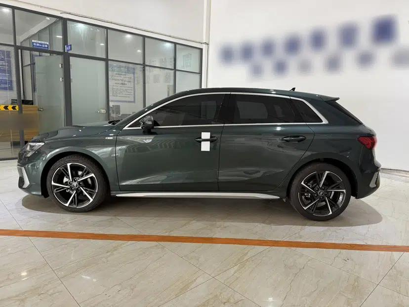 Audi A3 2024 Sportback 35 TFSI Fashionable Sports Model — миниатюра 4